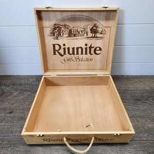 Vtg Riunite Wooden Wine Crate Box Gift Selection Box Made In Italy Empty Box
